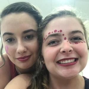 Meet your Posher, Hayley